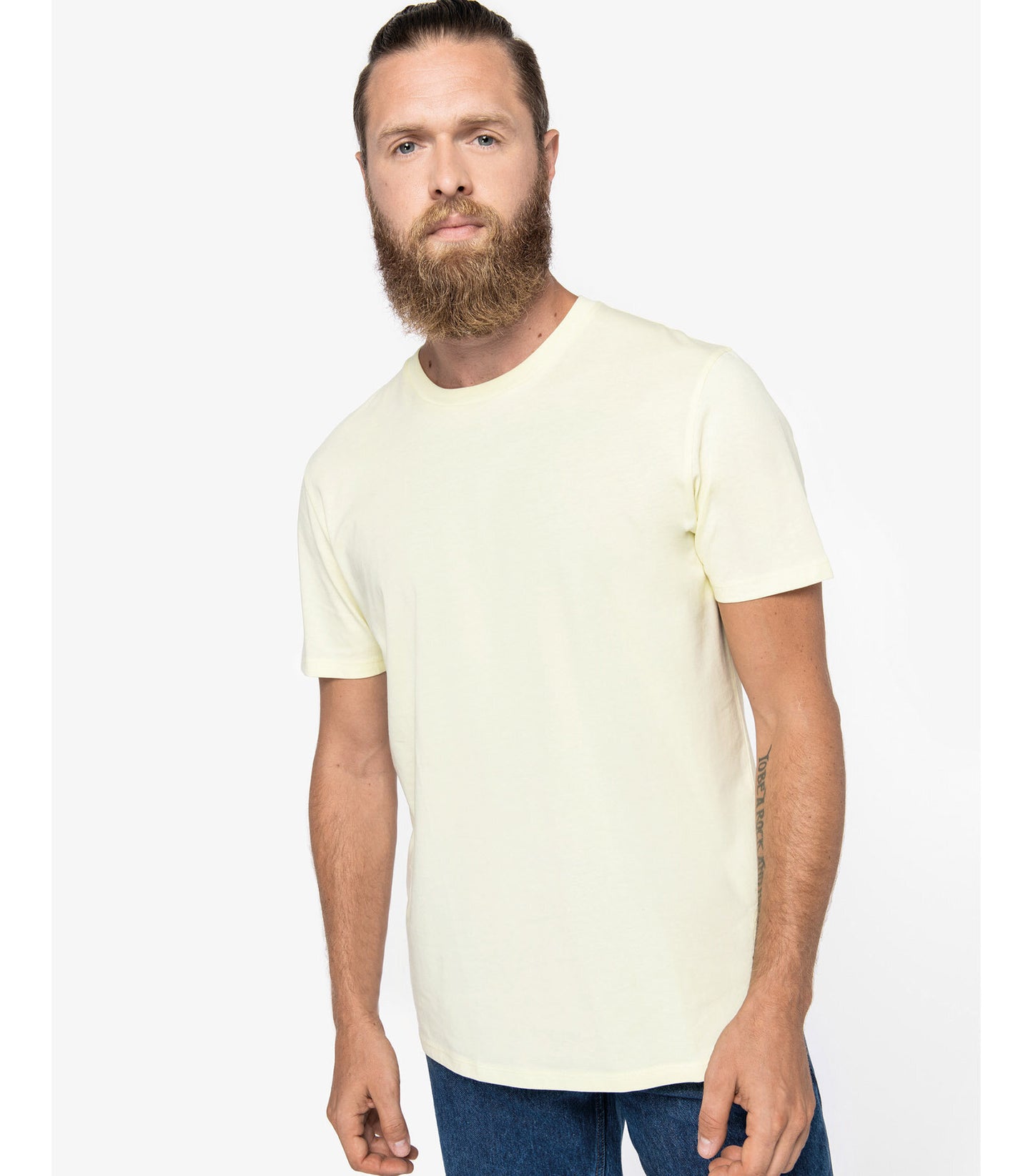 Unisex t-shirt made of 100% organic cotton